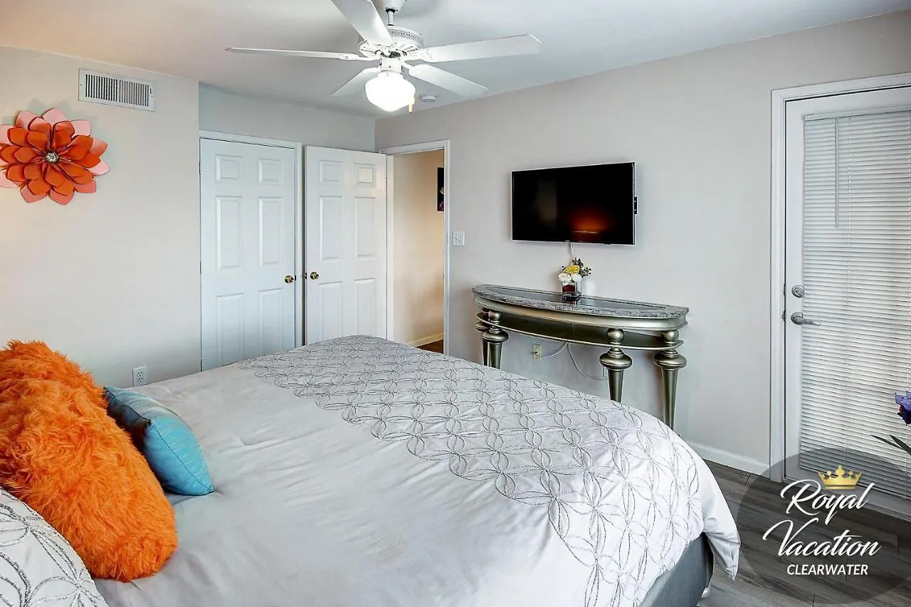 Avalon Paradise Apartment Clearwater